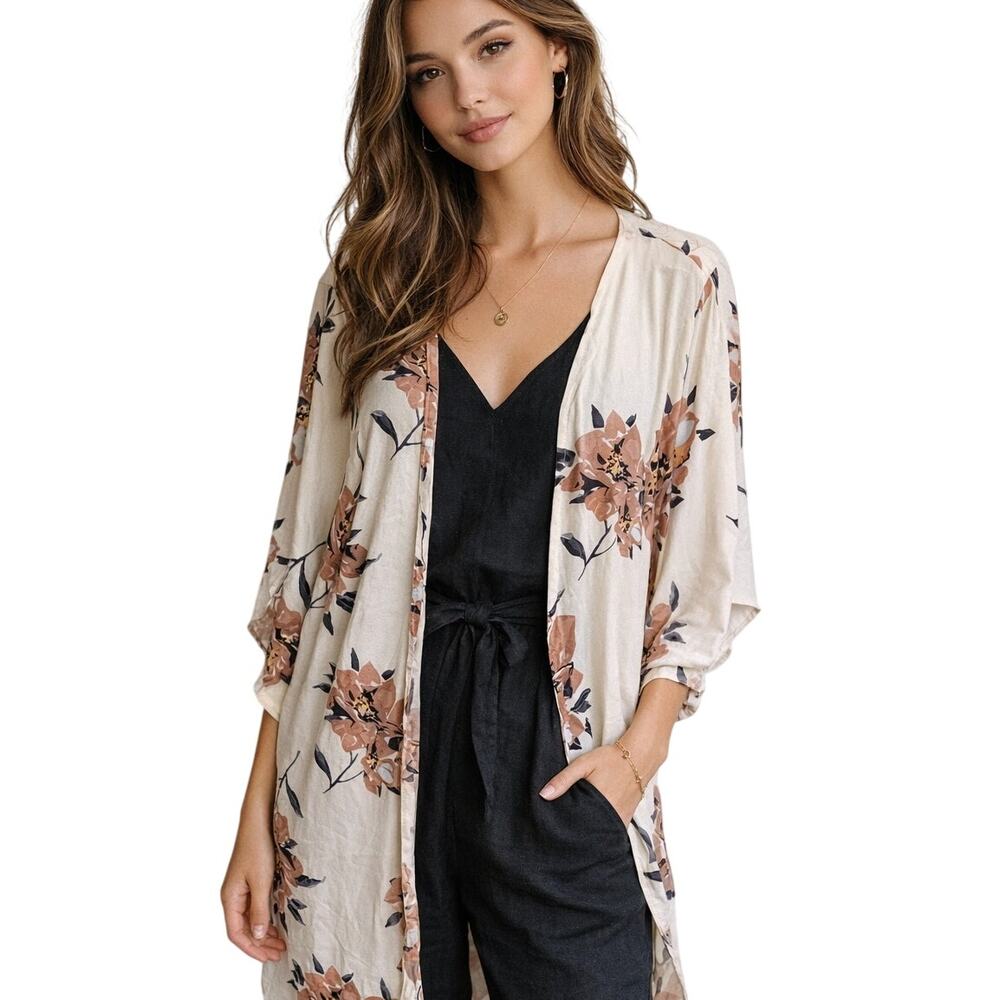 Saltwater Luxe Cream Floral Kimono Women's One Size Open Cardigan Topper Coverup